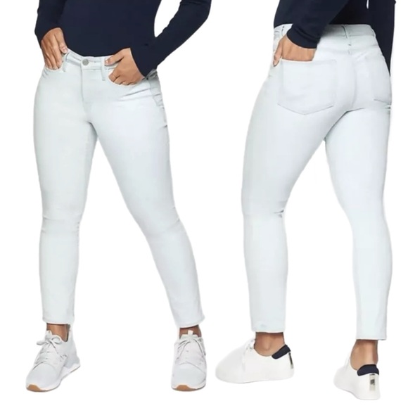 Athleta size 0 Biscayne Wash Sculptek Skinny Crop Jeans NWOT *tiny flaw E3165 - Picture 1 of 7